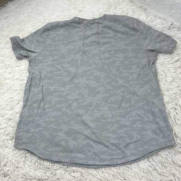 Lululemon Long Distance Short Sleeve Incognito Camo SSL Silver Drop Alpine White - Picture 4 of 5
